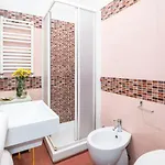 Termini -statuto Zen Guesthouse- Zen01 ゲストハウス 3*