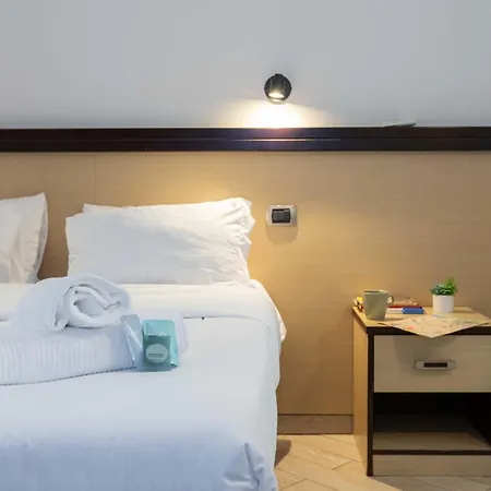 Termini -statuto Zen Guesthouse- Zen01 ローマ